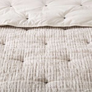 Hearth & Hand with Magnolia Bedding Set (Full/Queen)